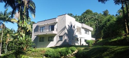 Teresopolis House | Casa dos Canários Suítes - Teresópolis-RJ