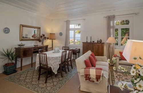 Ponta Delgada House | Casa dos Terços by An Island Apart