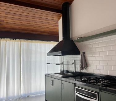 Petropolis House | Casa Edícula Sebollas - Paraíba do Sul