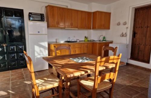 Iznate House | Casa El Banco