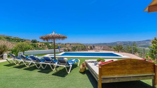 Trapiche House | Casa El Mirador de Isabel Vélez-Málaga by Ruralidays