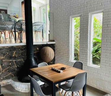 Sao Pedro House | Casa em condomínio - Ilha Bela