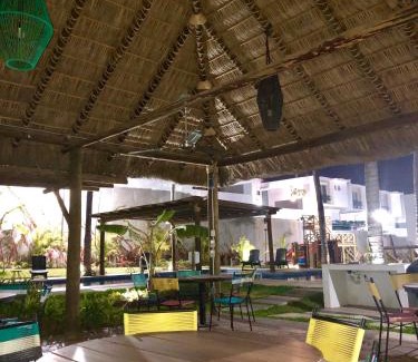 Cerritos House | CASA EN PRIVADA FRENTE A LA PLAYA CON ALBERCA!