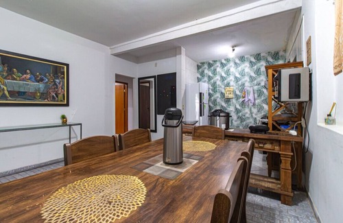 Setor Sul House | Casa equipada com ótima localização no Setor Sul