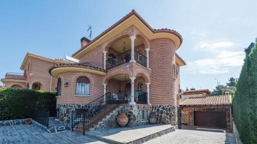Province of Toledo House | Casa Espada Tizona by Toledo AP
