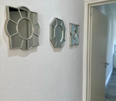 Zelaya House | Casa familiar a la laguna en San Sebastian, Escobar, 3 dormitorios, jardín, pileta, parrilla y canoas