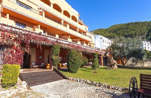 Alcaucin Villa | Casa Flores con Piscina interior climatizada