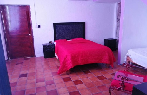 Lazaro Cardenas Apartment | Casa Gaby