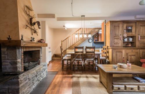 Bossost Ski Chalet | Casa Garona by SeaMount Rentals