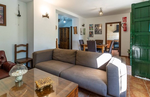 Villanueva de Algaidas Villa | Casa Ginés Iznájar by Ruralidays