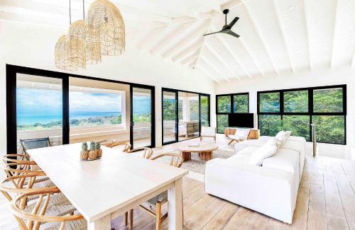 Pavones House | Casa Gnudi