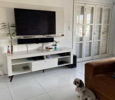 Mariluz House | Casa Grande 400m da praia do lado do centrinho