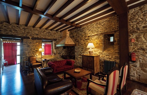 Viveiro House | CASA GRANDE DA TORRE