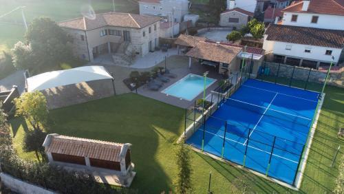 Valenca House | Casa Grande Gondomil com Campo de Padel, Piscina