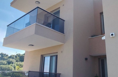 Polichrono Apartment | Casa Helone 2