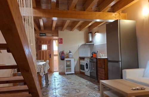 Sotillo de la Adrada House | Casa Ideal Para Familias, al Lado de Rutas de Senderismo