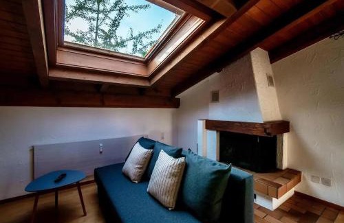 Astano Apartment | Casa Inerella - Intimo rifugio con terrazza e caminetto
