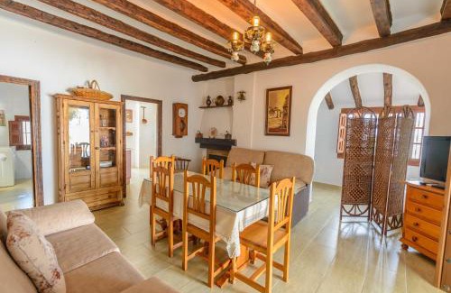 Alcaucin House | Casa Jardín del Olivar con Piscina privada