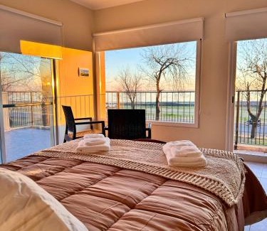 Partido de Junin House | Casa Laguna de Gomez, con increíble vista a la laguna-