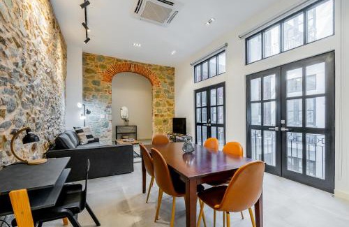 Casco Viejo Apartment | Casa Lefevre by Wynwood House