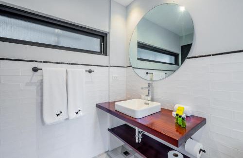 Casco Viejo Apartment | Casa Lefevre by Wynwood House