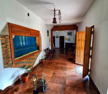 Devikolam Bed & Breakfast | Casa Linda