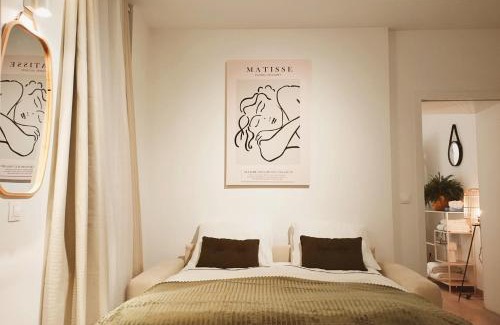 Amercoeur Apartment | Casa Lume - Queen Bed & Bohemian Spirit