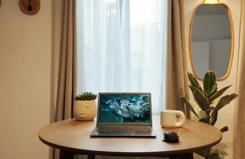 Amercoeur Apartment | Casa Lume - Queen Bed & Bohemian Spirit