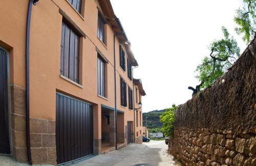 San Felices Villa | Casa Mallos de Agüero