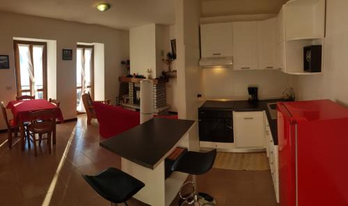 Bugiallo House | Casa Margherita Top