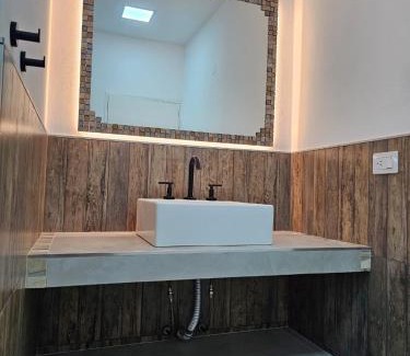 Potrero de Garay House | Casa Montana