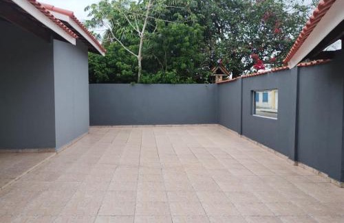 Itanhaem House | Casa na praia com piscina e churrasqueira