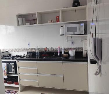 Real House | casa nova com ar condicionado e wi-fi ha 4 min do mar