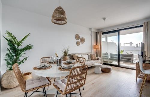 La Gaspara Apartment | Casa one80 - Charming 2BR Apartment - Terrace & Parking