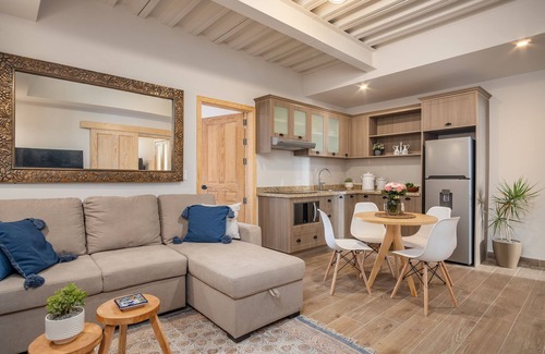 Zona Centro Apartment | Casa Pandurata Luxury Apartments in Centro, San Miguel de Allende