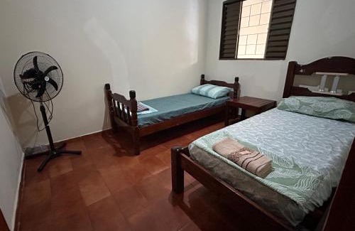 Parque Alvorada House | Casa Parque Alvorada com garagem e ar Condicionado