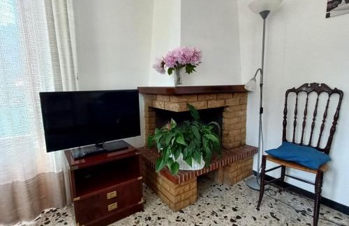 Moneglia Apartment | CASA PEONIA Lovely Flat