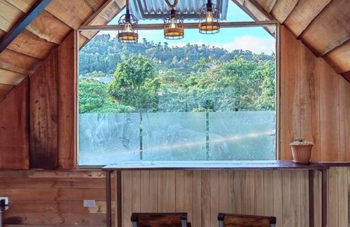 Desamparados House | Casa Rústica Pura Vibra