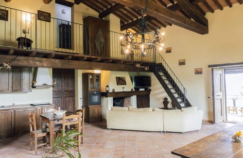 Bivio Lugnano Villa | Casa Raffaello - Four Bedroom Villa, Sleeps 8
