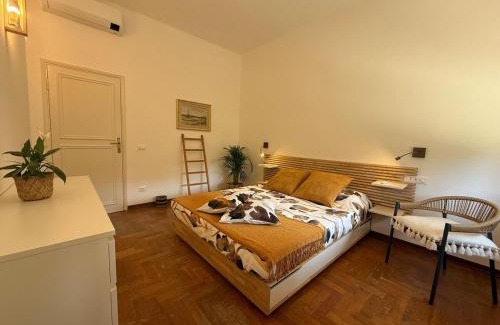 Viareggio House | Casa rinnovata, aria condizionata, 400 m mare