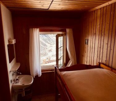 Alp Grum Cabin | Casa Ristorante Belvedere