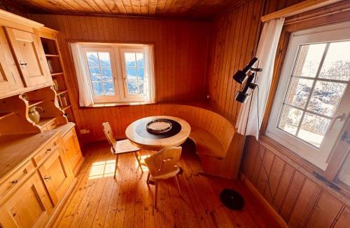 Alp Grum Cabin | Casa Ristorante Belvedere