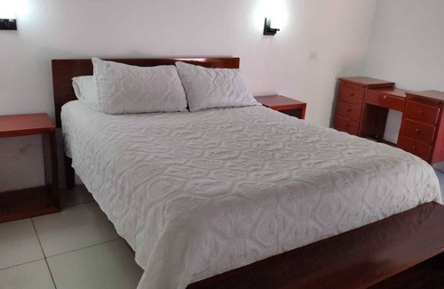Leon Bed & Breakfast | Casa Rosada