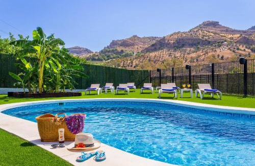 Pizarra House | Casa rural El Puente