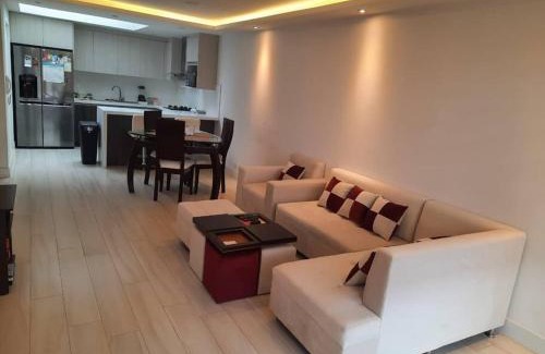 Cuenca House | Casa Súper Moderna, Cómoda y Tranquila