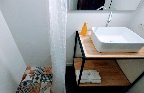 Barrios Unidos Bed & Breakfast | Casa SAB Los Andes