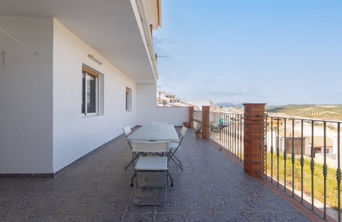 Villanueva de Tapia House | CASA SALINAS - Apartment with mountain views and free wifi