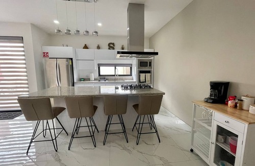 Zona Playitas House | Casa Santacruz