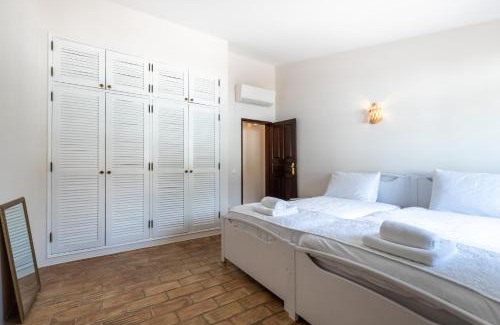 Praia da Luz Villa | Casa Sapo Gordo