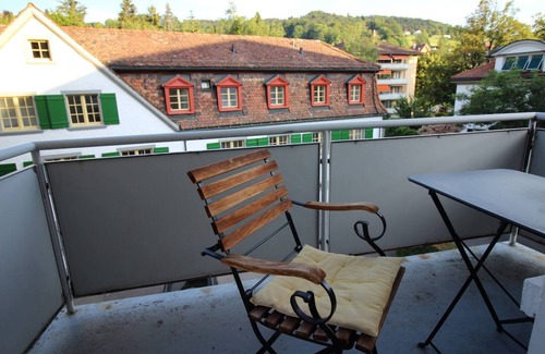 St. Gallen Apartment | Casa Schilling- 2,5 rooms with balcony near hospital, university
